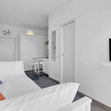 Design And Concerts- Cozy *