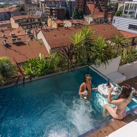 Skyjungle, Luxury Penthouse Private Pool And Milán