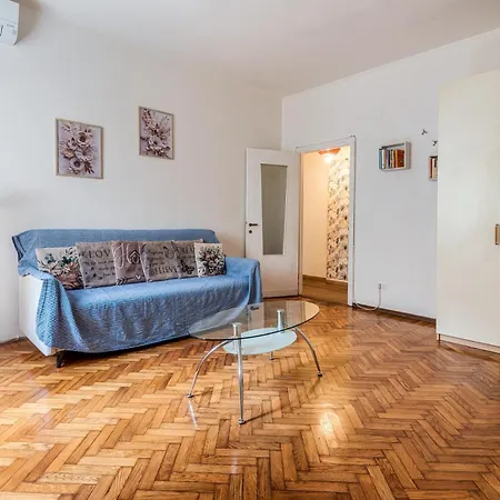 New Irccs Via Inama 4 Pax Wi Fi Milano