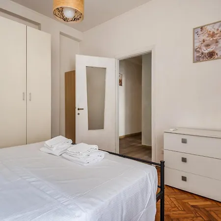 New Irccs Via Inama 4 Pax Wi Fi