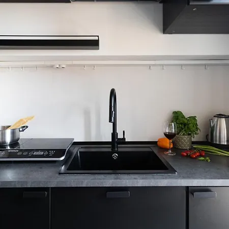 Italianway - Giambellino 67 * Milano