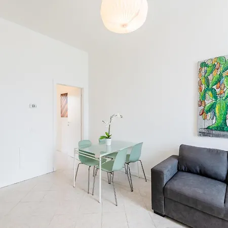 Certosa - Bright & Modern - 2 Steps From Train Station By Innstay 아파트 *