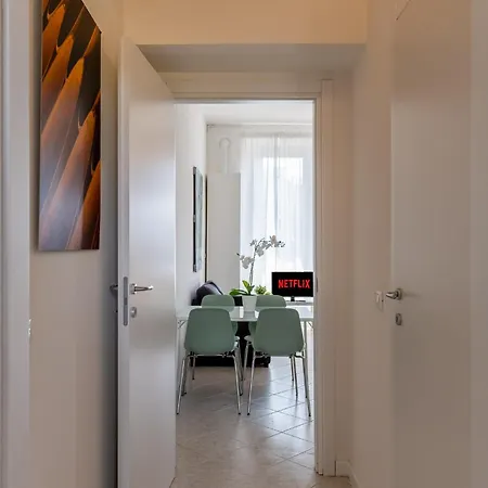 Certosa - Bright & Modern - 2 Steps From Train Station By Innstay 밀라노