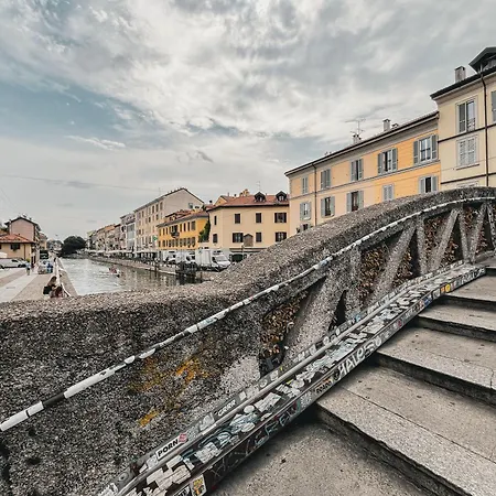 Cozy In Porta Genova - Via Vigevano Apartment
