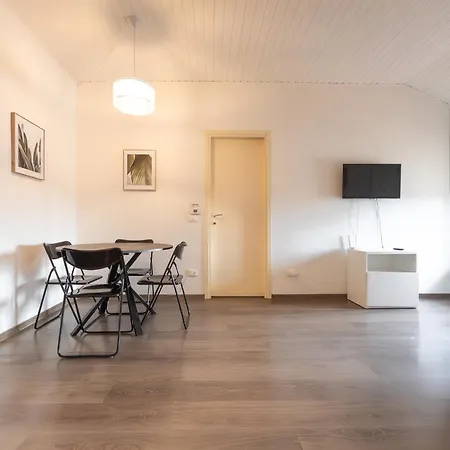 Apartment Cozy In Porta Genova - Via Vigevano *