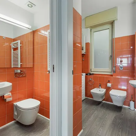 Lejlighed Tortona-metro Tolstoj 5min - Spacious 6 Guests - Wifi *