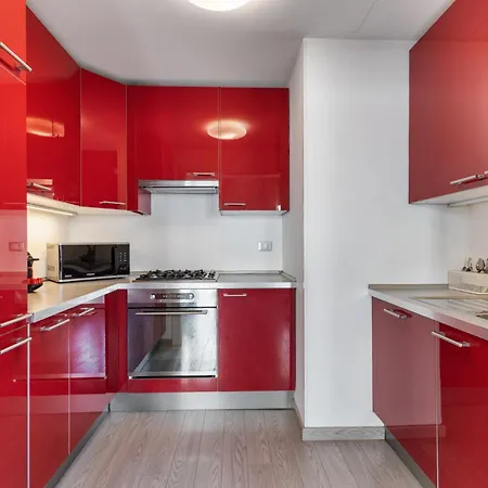 Tortona-metro Tolstoj 5min - Spacious 6 Guests - Wifi *