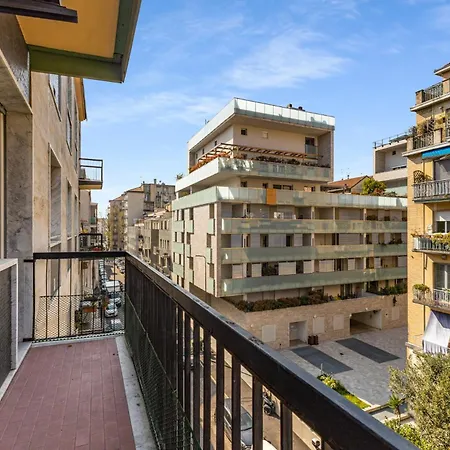 Tortona-metro Tolstoj 5min - Spacious 6 Guests - Wifi