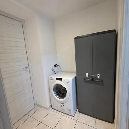 Glamour Island Milano