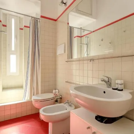 Buonarroti Cozy Апартаменты *