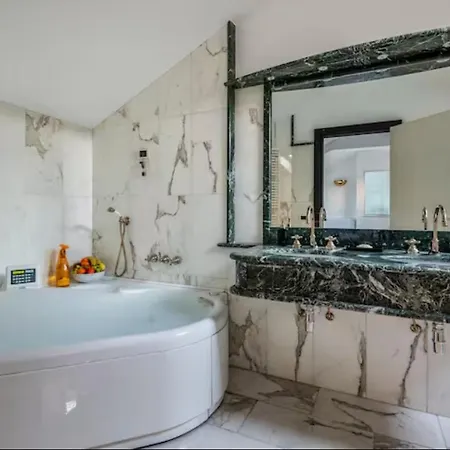 Milano Suites * Milaan