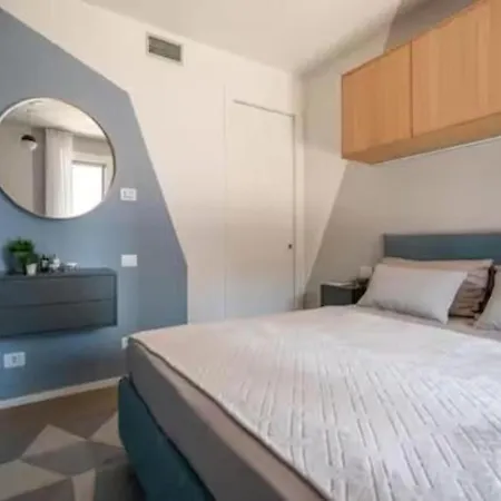 Comecasa Design Terrazzo E Palestra * מילאנו