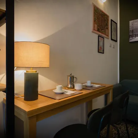 Moscova Love-7sundays * Milan