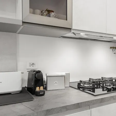 Metro Zara 1min - Bluedream - Wifi * Милан