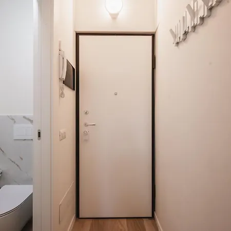 Modern 5 Min Walk From San Siro Stadium *