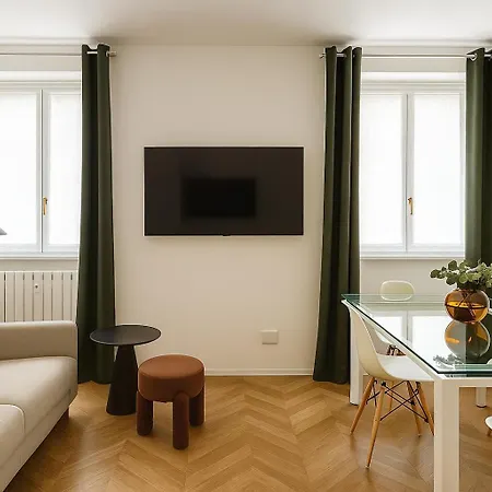 Serendipity - Porta Romana Apartman *