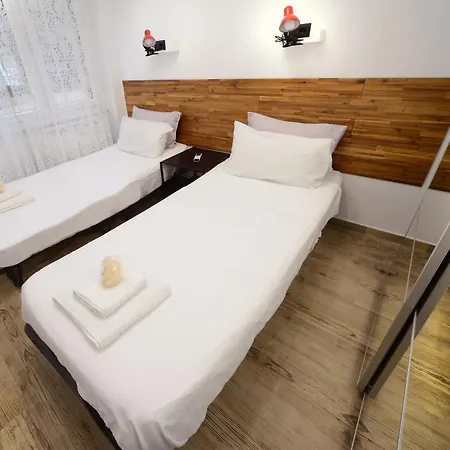 Accogliente A Pochi Passi Dalla Metro, San Siro E Con Aria Condizionata