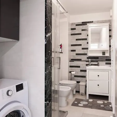 Vicino Metro M3 Brenta *