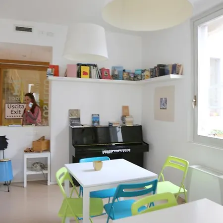 Gogol'ostello & Caffe Letterario Otel *