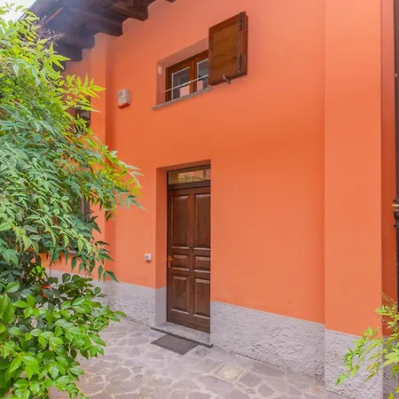 New Exclusive Fondazione Prada Tram To Duomo Apartmán *