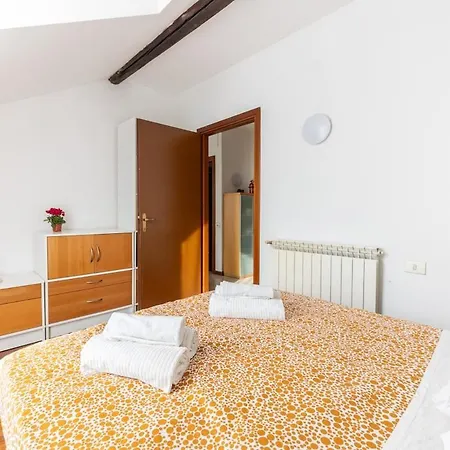 Trilocale Con Con Bagno Privato A 200m Dalla Metro * Milan