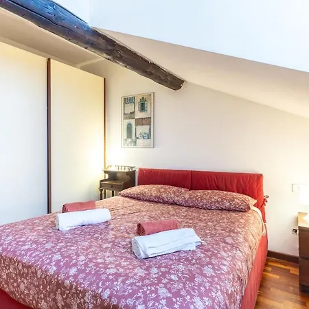 Apartment Trilocale Con Con Bagno Privato A 200m Dalla Metro *