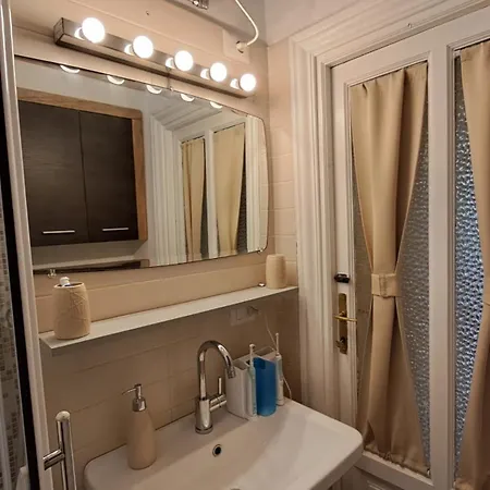 Frida House * Milano