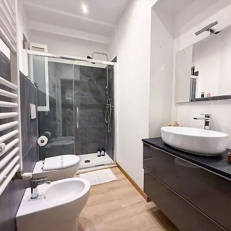 Luxury Penthouse - 5 Min To Duomo 2 Apartman *