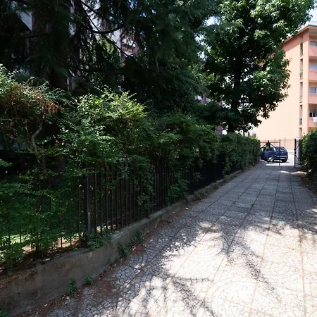 Luxury House Jacuzzi - Apartament