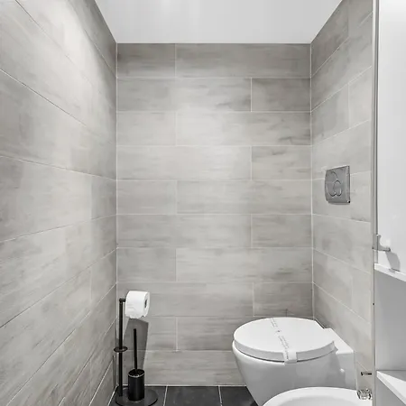 Апартаменты Luxury House Jacuzzi - Милан