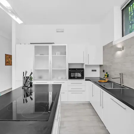 Luxury House Jacuzzi - * Milán