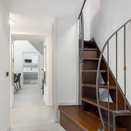 White - Duomo - 6 Posti