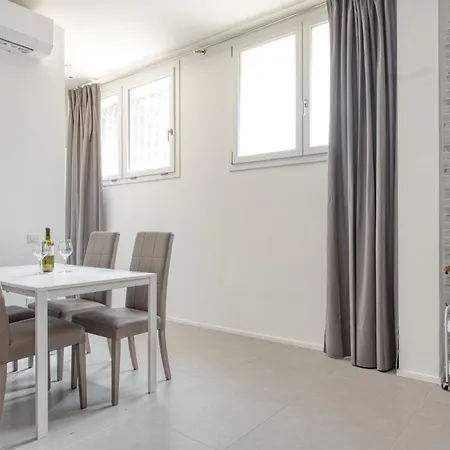 Bovisa - Elegant Urban Flat Appartement