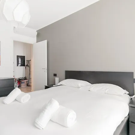 Guesthost - Bonola M1 Balcony Apartmán *