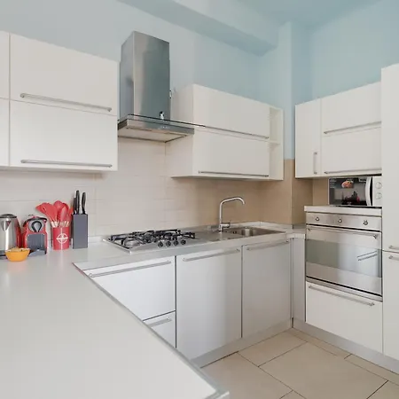 Guest Host Milano- Brenta M3 Balcony Lägenhet Milano