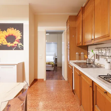 Apartment Guesthost - Arco Della Pace Milan