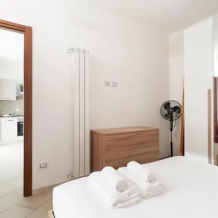 Guesthost - Cozy Ground-floor In Affori *