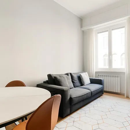 Guesthost - Stazione Sleek *