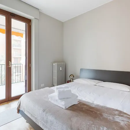 Guesthost - Naba Elegant & Spacious With 3 Balconies Appartamento