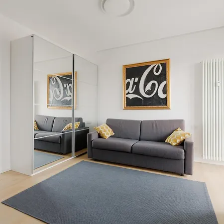 Appartement Guesthost - Savona- Navigli District Cosy With Balcony *