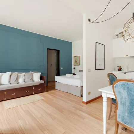 Apartment Guesthost - Sant'ambrogio & Duomo Elegant *