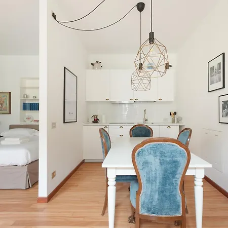 Guesthost - Sant'ambrogio & Duomo Elegant * Mailand