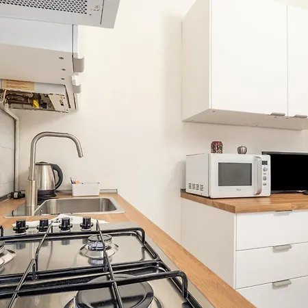 Guesthost - Porta Romana Tiny Mailand