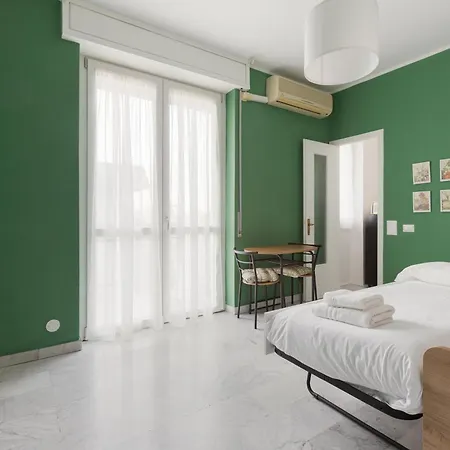 Dergano Balcony * Milan