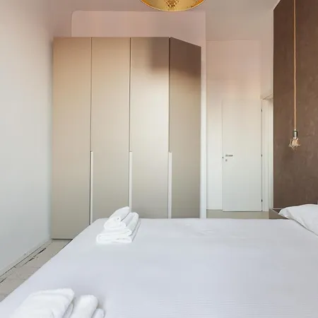 Guesthost - M4 Argonne Cosy Appartement