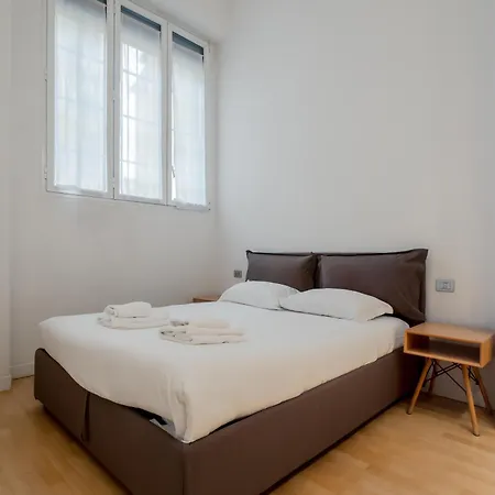 Guesthost - Sempione & Monumentale Apartmán