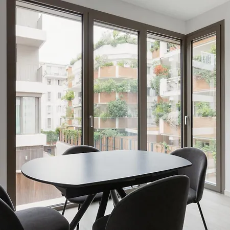 Modern With Shared Pool & Apartment