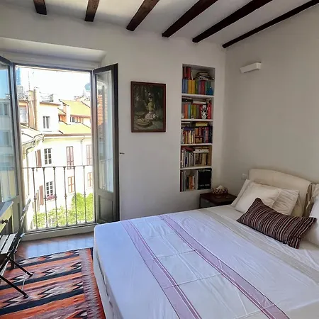 Cozy One Bedroom In Milano, Brera Apartment Milan