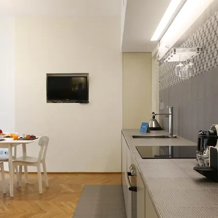 Sweett- Maison Laghetto Milão