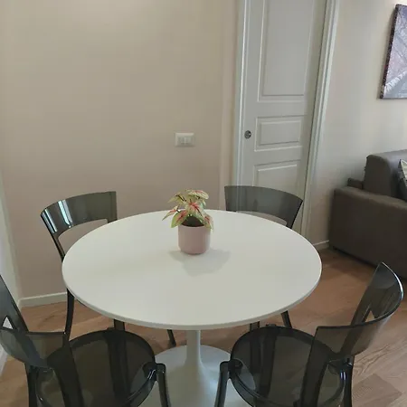 Апартаменты Lovely House San Siro *